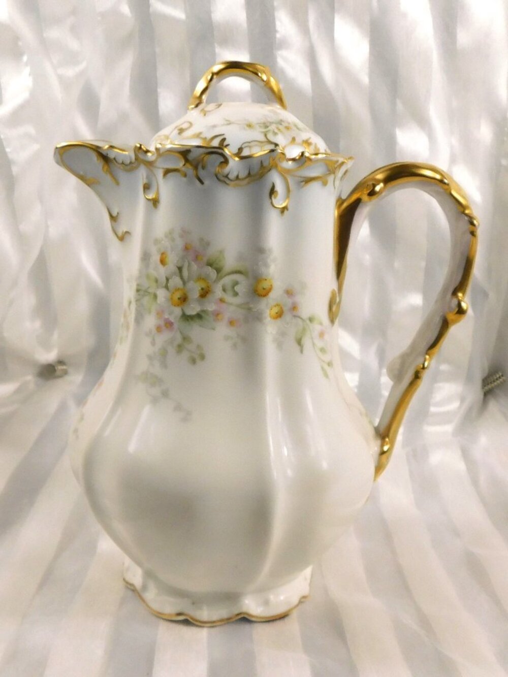 Coiffe et Cie Limoges White Floral Chocolate Pot Teapot # 26986